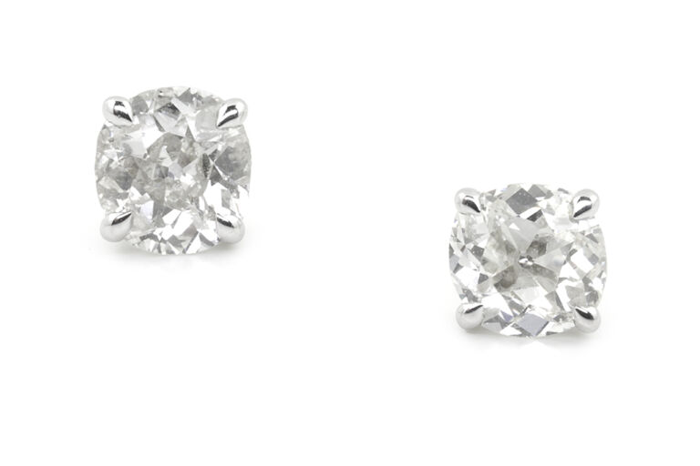 AnchorCert Diamond Earrings 18ct white gold