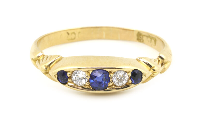 Blue Sapphire & Diamond 5 Stone Ring 18ct yellow gold Size N