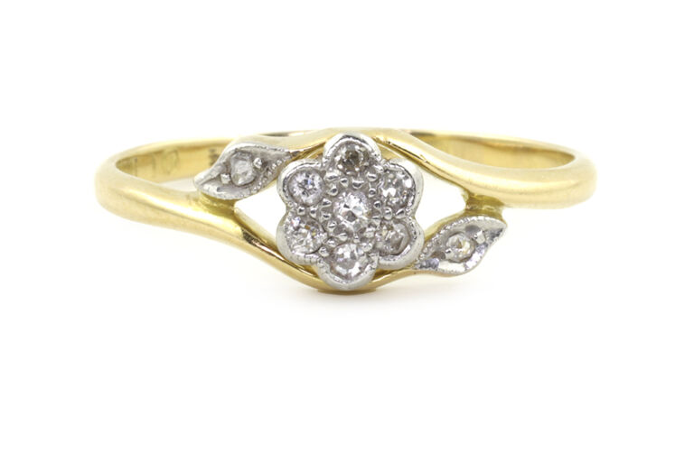 Antique Diamond Daisy Style Diamond Cluster Ring 18ct gold 7 platinum Size M