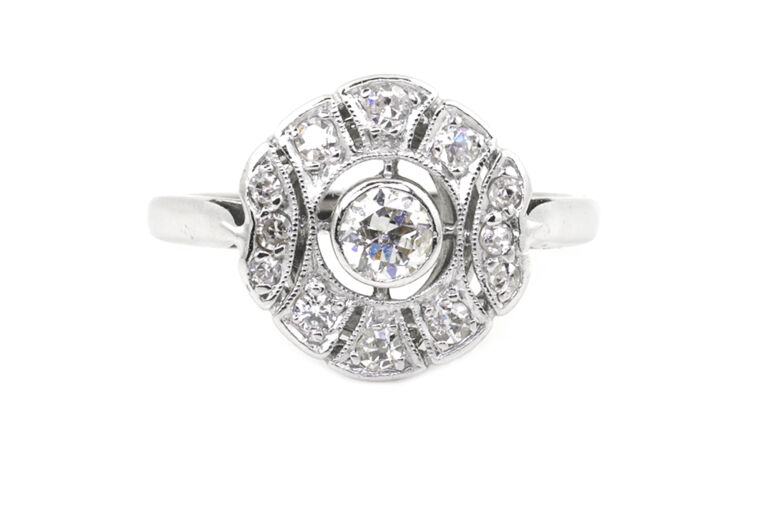 Diamond Cluster Ring 18ct white gold Size K