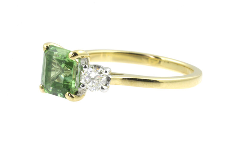 Green Tourmaline & Diamond 3 Stone Ring 18ct gold & platinum size N