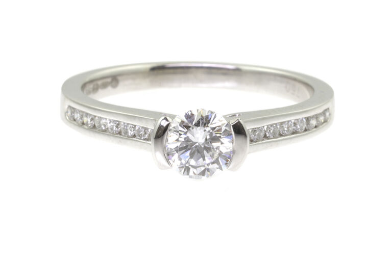 AnchorCert Diamond Solitaire Ring 18ct white gold Size N