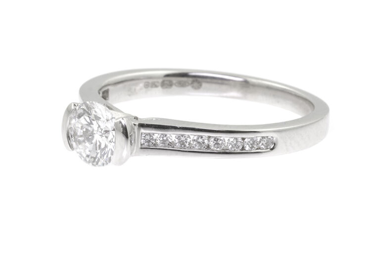 AnchorCert Diamond Solitaire Ring 18ct white gold Size N