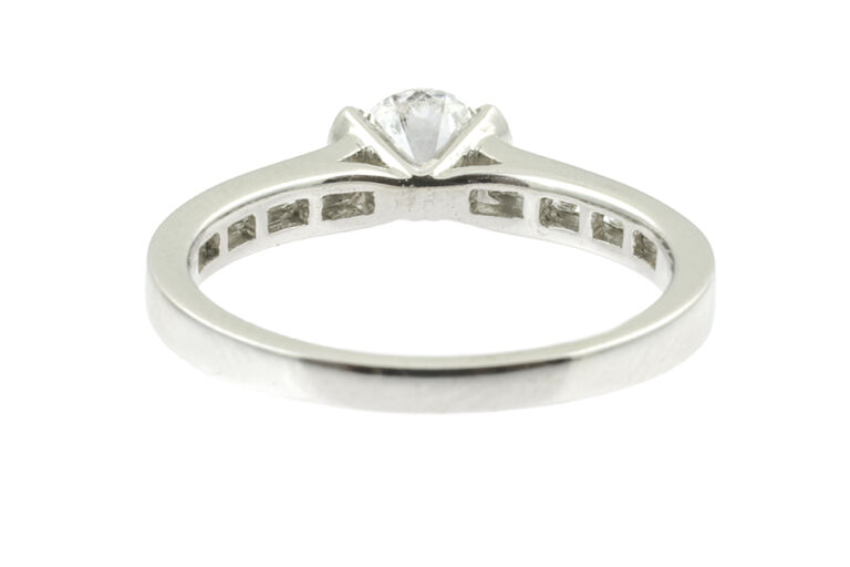 AnchorCert Diamond Solitaire Ring 18ct white gold Size N