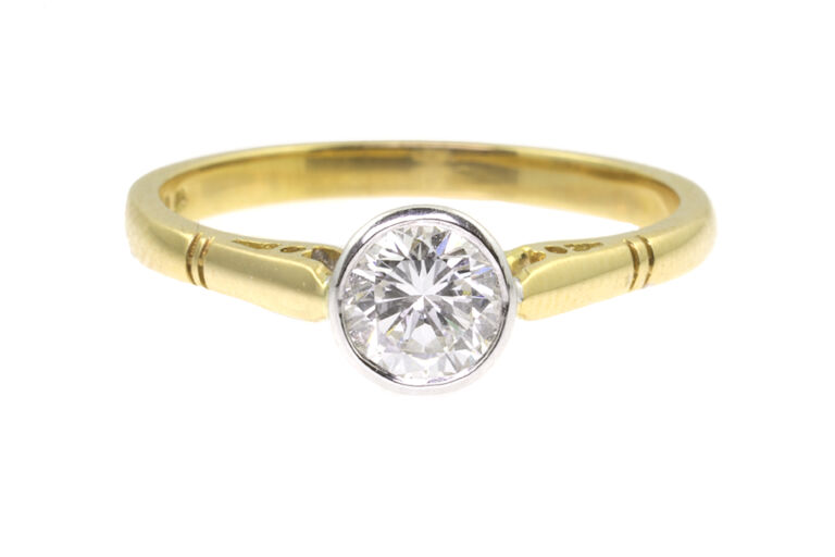 AnchorCert Diamond Solitaire Ring 18ct yellow & white gold Size M