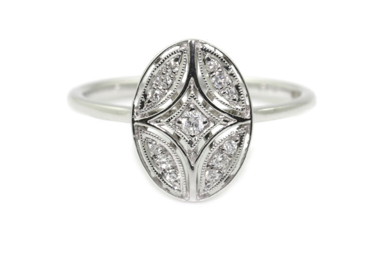 Edwardian Style Diamond Cluster Ring 18ct white gold Size M