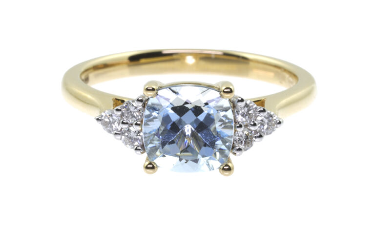 Aquamarine & Diamond 7 Stone Trefoil Ring 18ct gold Size N