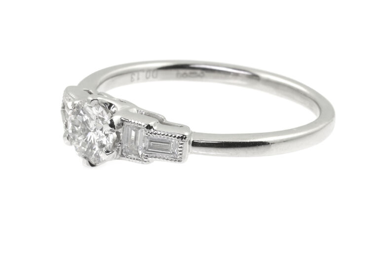 Diamond Solitaire Ring Platinum Size M