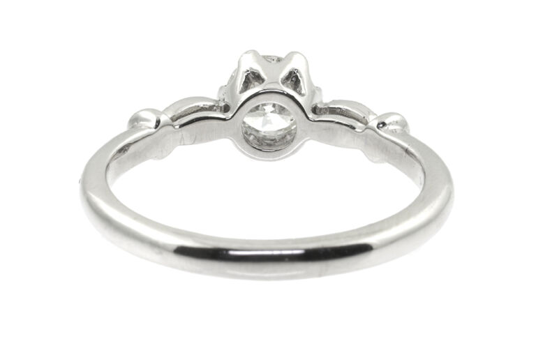 Diamond Solitaire Ring in Platinum Size L