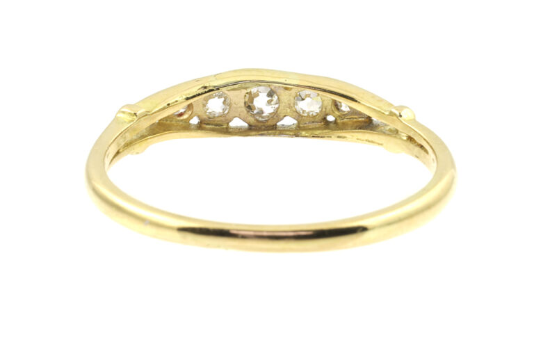 Art Deco Diamond 5 Stone Ring 18ct yellow gold Size O