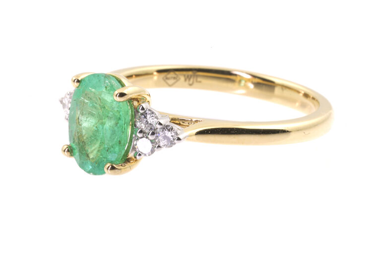 Colombian Emerald & Diamond 7 Stone Trefoil Ring 18ct gold Size N