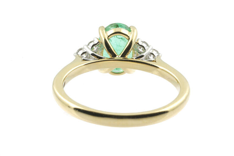 Colombian Emerald & Diamond 7 Stone Trefoil Ring 18ct gold Size N