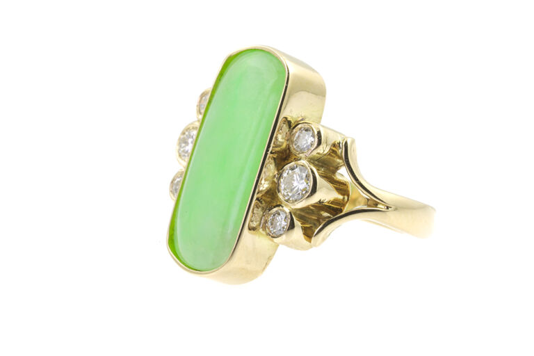 Jadeite & Diamond 7 Stone Ring 18ct yellow gold Size M