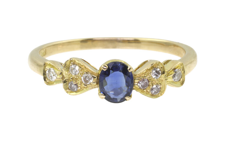 Blue Sapphire & Diamond 9 Stone Ring 18ct yellow gold Size I