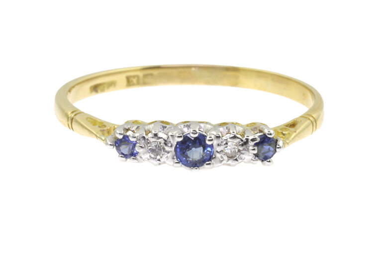 Blue Sapphire & Diamond 5 Stone Ring 18ct gold Size S