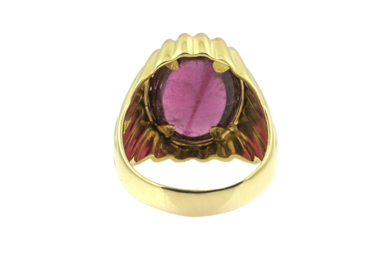 Rubelite Tourmaline Single Stone Ring 18ct yellow gold Size V