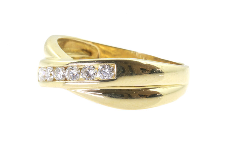 Diamond 7 Stone Band Ring 18ct yellow gold Size O