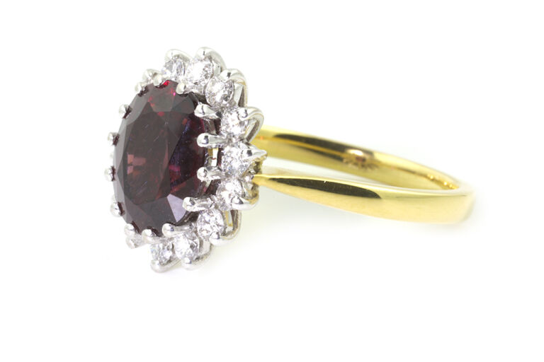 Almandine Garnet & Diamond Cluster 18ct gold Size O