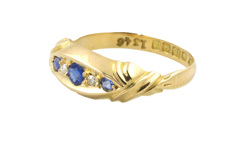 Blue Sapphire & Diamond 5 Stone Ring 18ct gold Size L