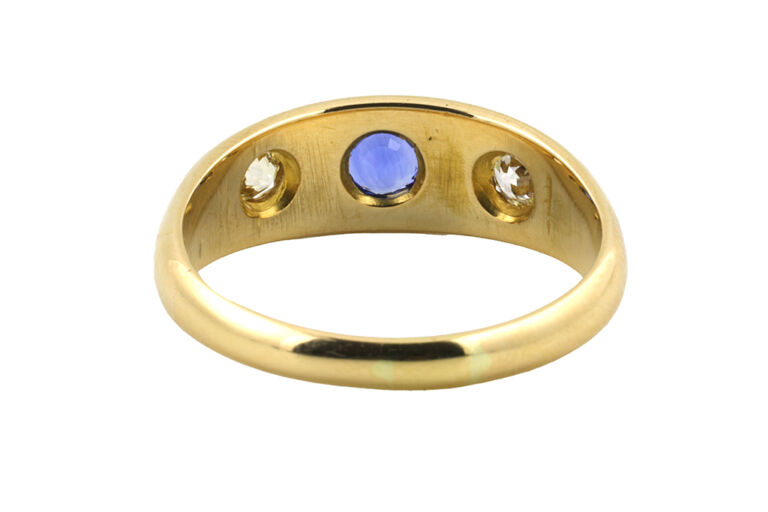 Star Set Blue Sapphire & Diamond 3 Stone Ring 18ct yellow gold Size Q