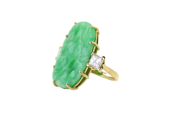 Carved Jade & Diamond 3 Stone Ring 18ct gold size L