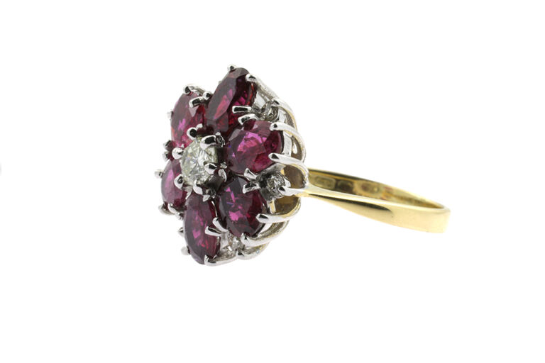 Ruby & Diamond Cluster Ring 18ct gold Size L