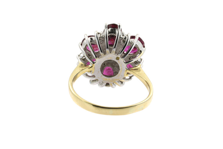 Ruby & Diamond Cluster Ring 18ct gold Size L