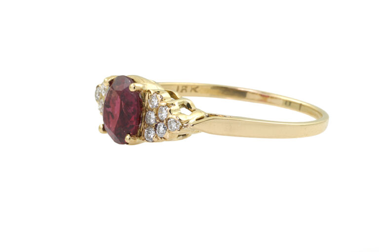 Red Spinel & Diamond Ring 18k yellow gold Size U