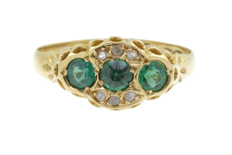 Green Garnet Topped Doublet & Diamond Ring 18ct gold Size N.