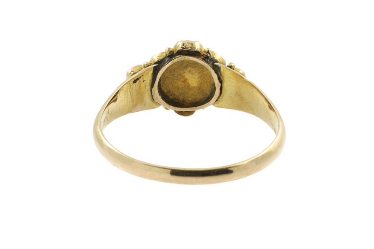 Ruby & Pearl Cluster Ring 18ct gold Size N