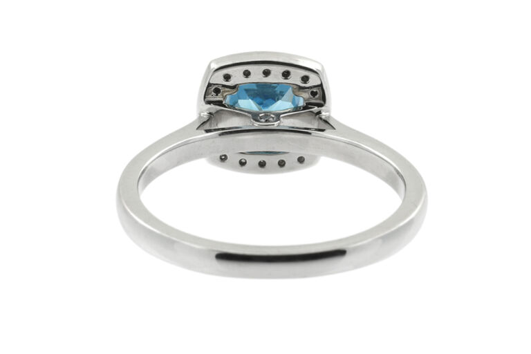Cambodian Blue Zircon & Diamond Cluster Ring 18ct white gold size N