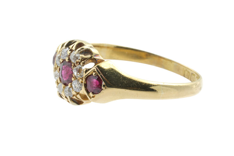 Ruby & Diamond Cluster 18ct gold Size O