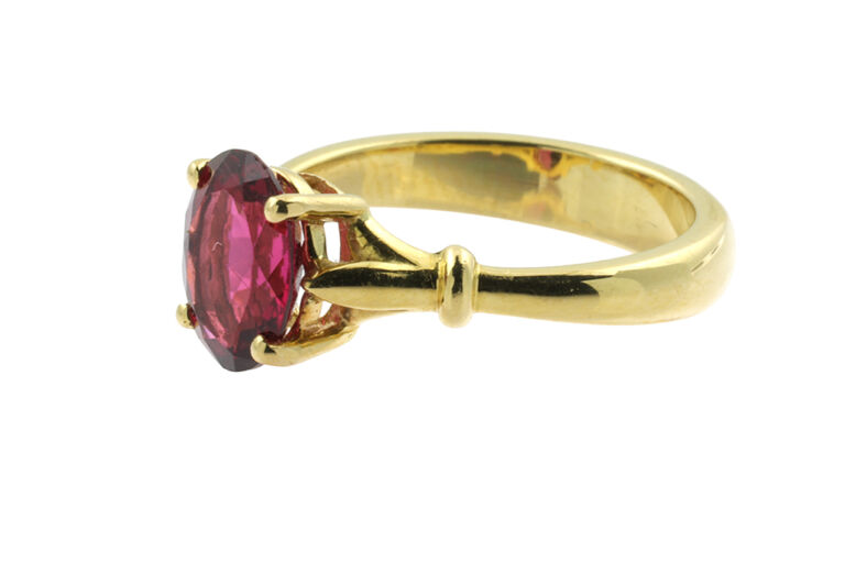 Pink Tourmaline Single Stone Ring 18ct gold Size M