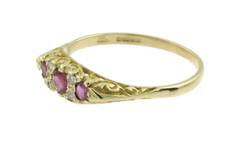 Ruby & Diamond 7 Stone Ring 9ct gold Size U