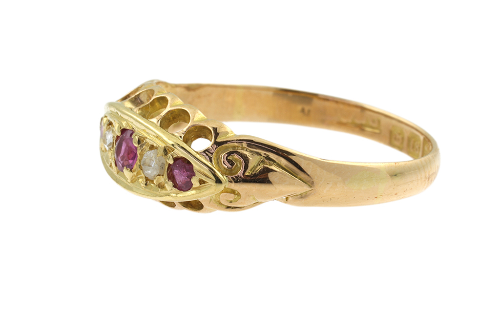 Antique Ruby & Diamond 5 Stone Ring 18ct gold Size N