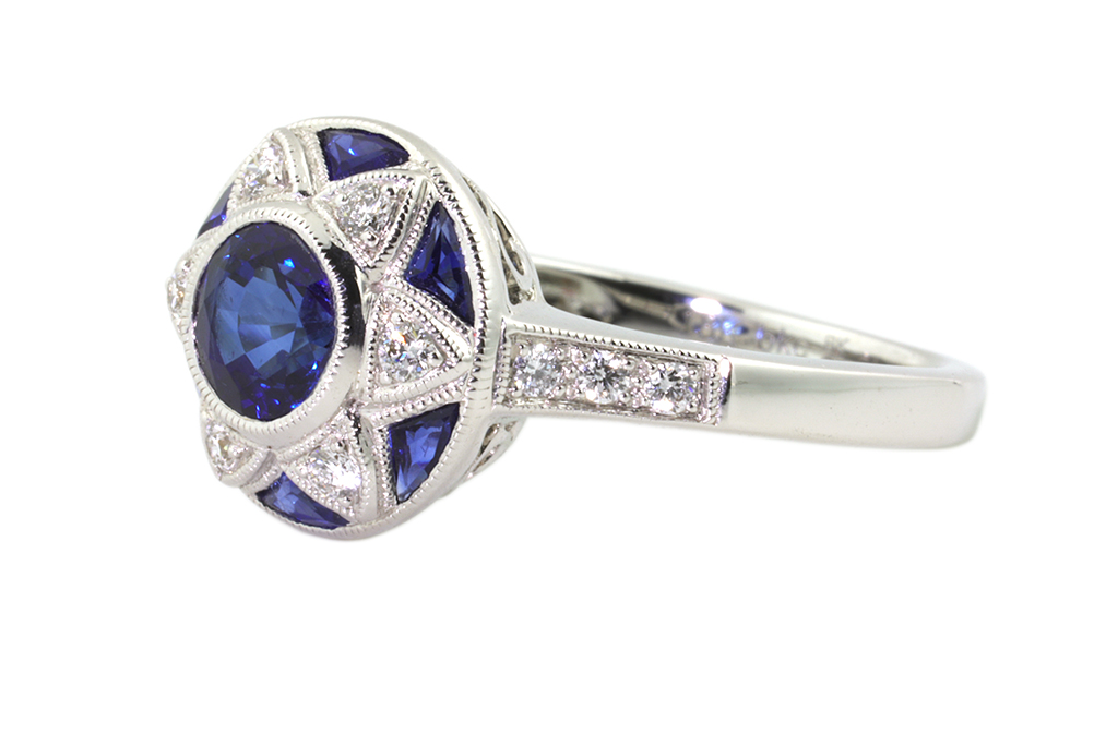 Blue Sapphire & Diamond Cluster Ring 18ct white gold Size M.